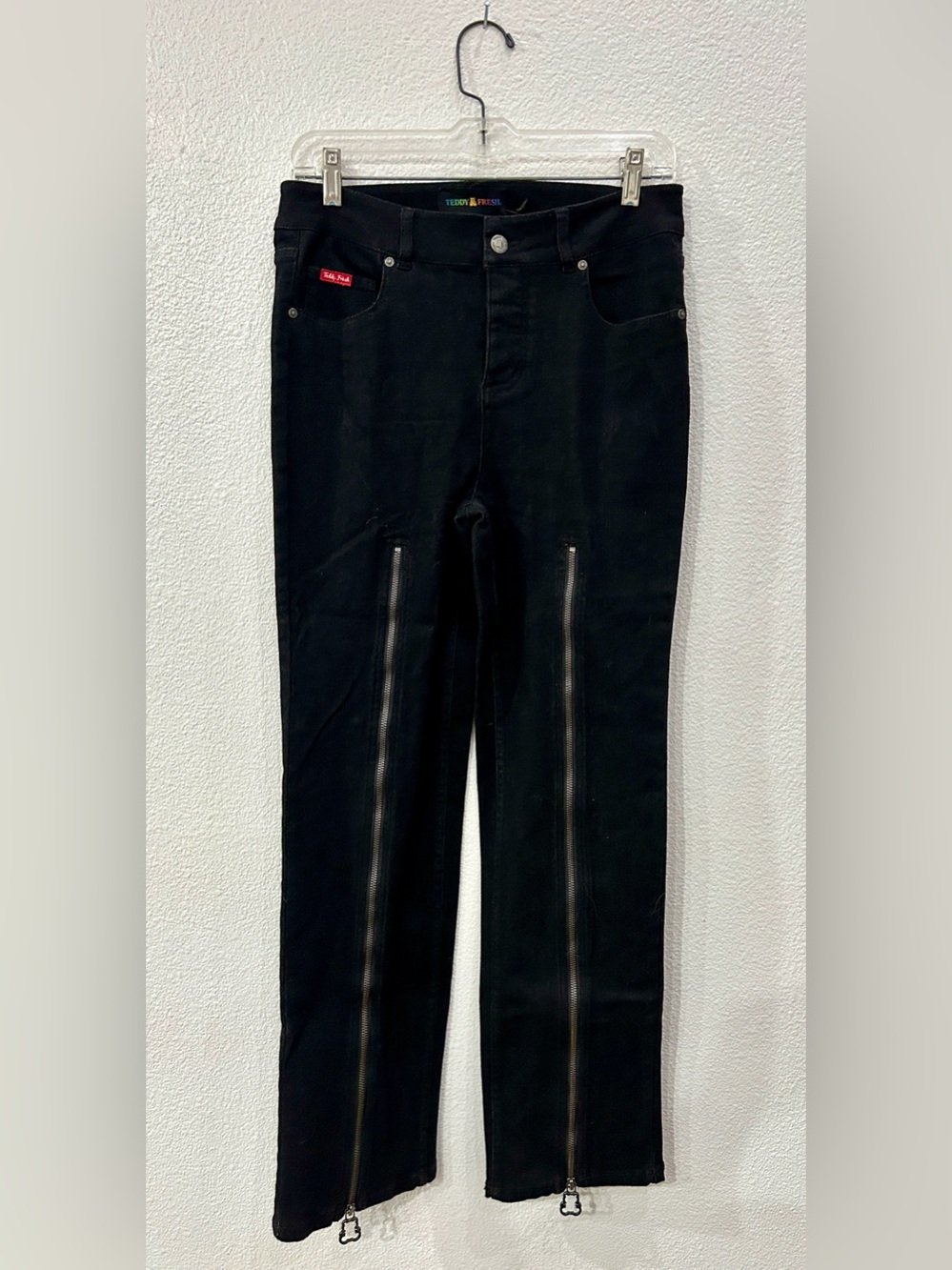 Teddy Fresh NWT Black Zip-Front Skinny Jeans